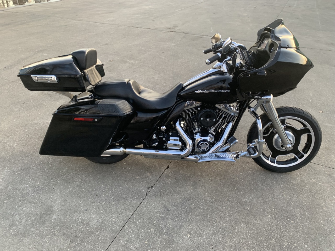 2015 Harley Davidson  FLTRX Road Glide Custom